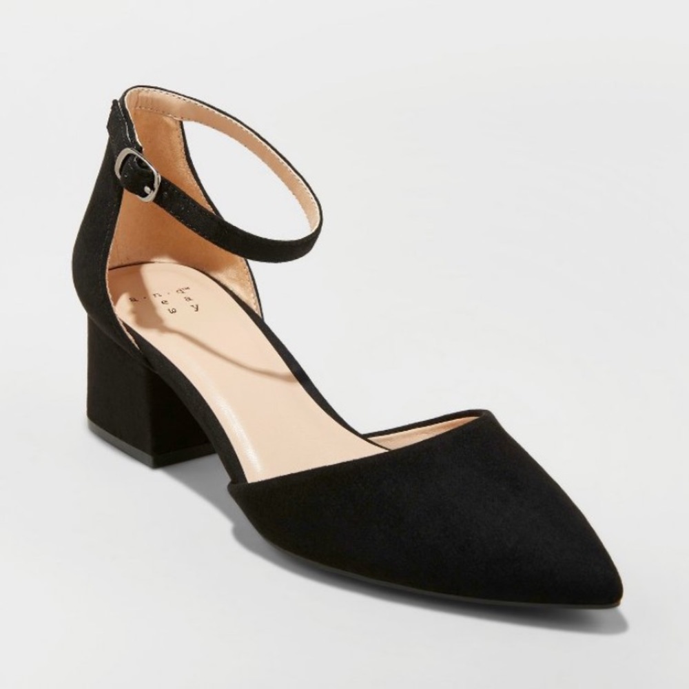 Black Pointed Kitten Heels
